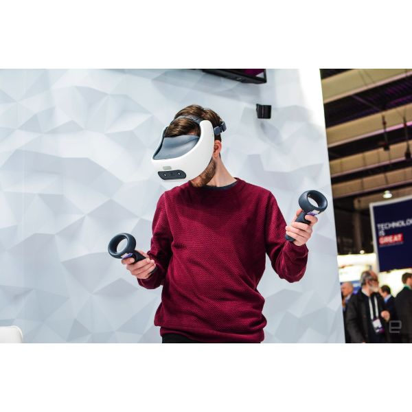 HTC VIVE Focus Plus Business Edition