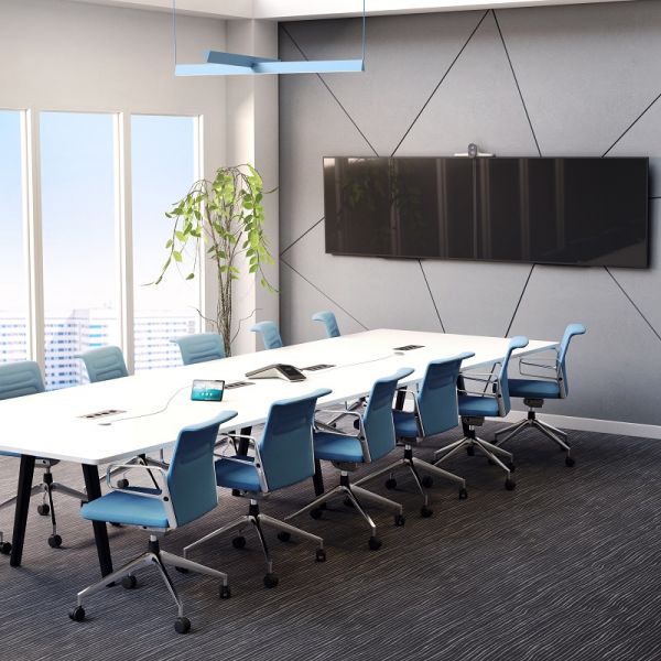 Poly Studio E70 - Lifestyle