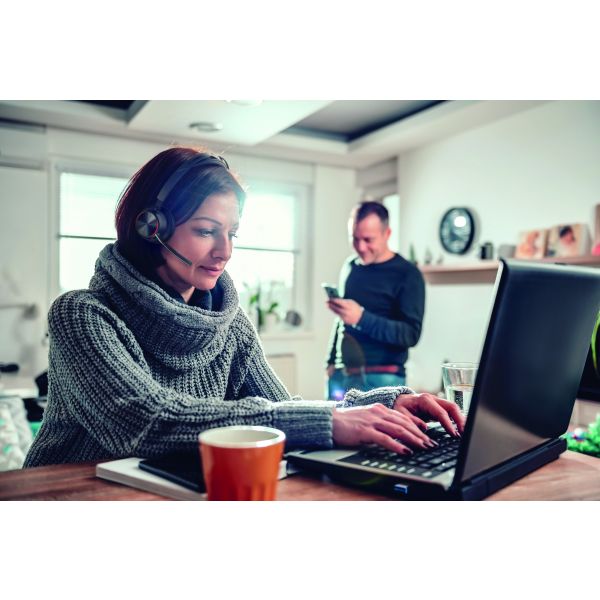 Poly Voyager Focus 2 USB-A Version Microsoft Teams