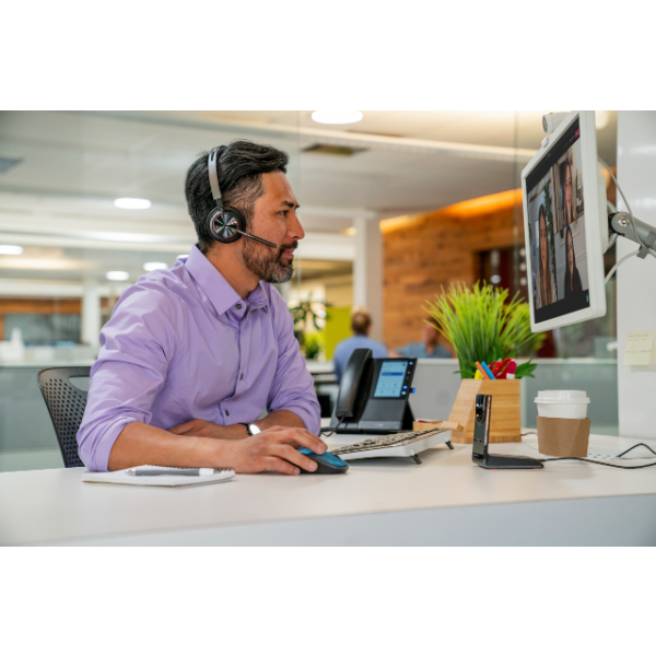 Poly Voyager Focus 2 USB-A MS