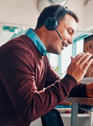 Poly Voyager Focus 2 USB-C-C Teams + adaptateur USB-C/A - Onedirect