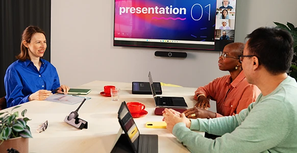 Barco ClickShare Hub pour salles Microsoft Teams Rooms Barco ClickShare Hub pour salles Microsoft Teams Rooms